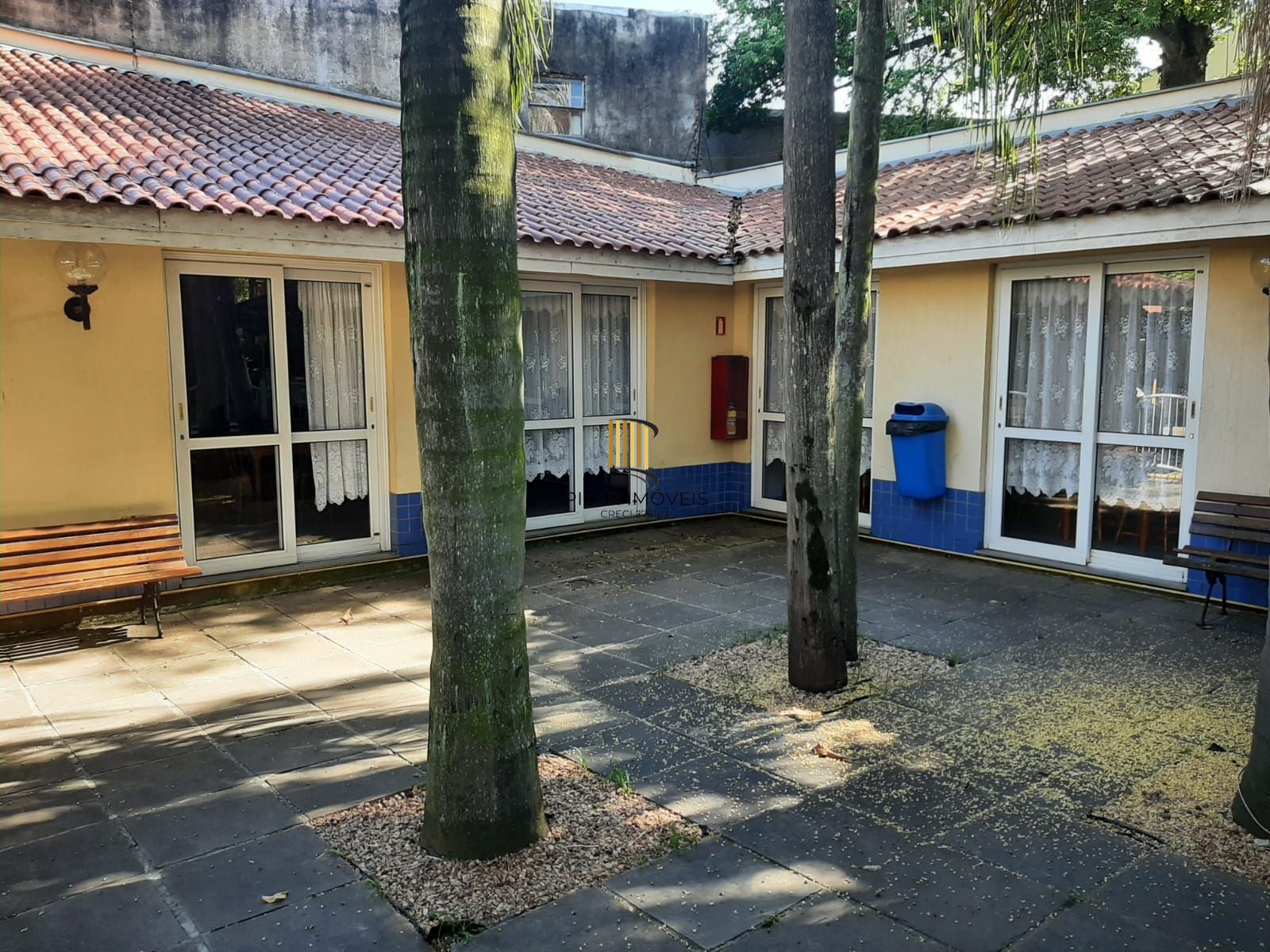 Apartamento 2 dormitórios no bairro Cavalhada