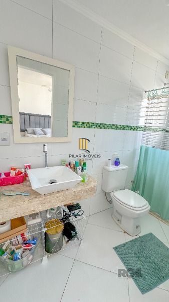Casa para Venda - 137m², 3 dormitórios, sendo 1 suites, 3 vagas - Imperial Parque