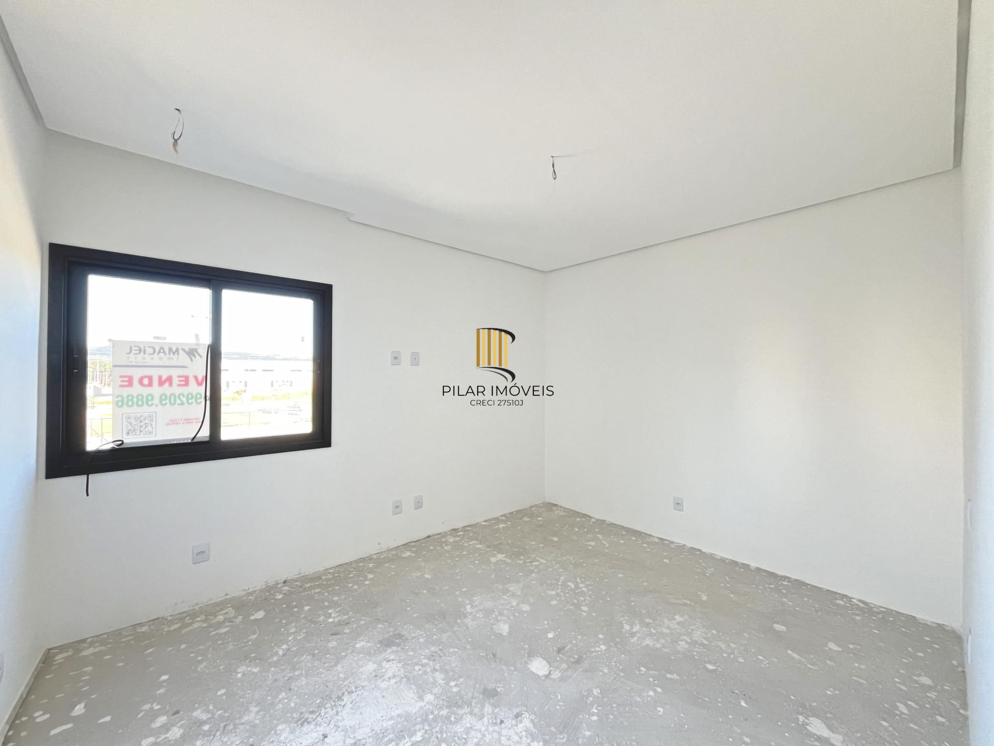 Casa em Porto Alegre, no bairro Hípica, com 3 dormitório(s), e 3 banheiros, à venda.