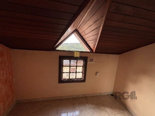Casa Condominio em Porto Alegre, no bairro Vila Nova, com 3 dormitório(s), à venda.