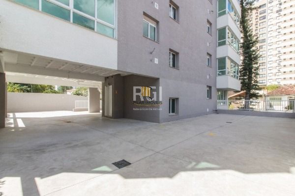 Apartamento para Venda - 73.51m², 2 dormitórios, sendo 1 suites, 1 vaga - Passo da Areia