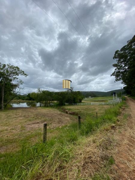 Sítio para Venda - 54000m², 3 dormitórios, 10 vagas - Lageado