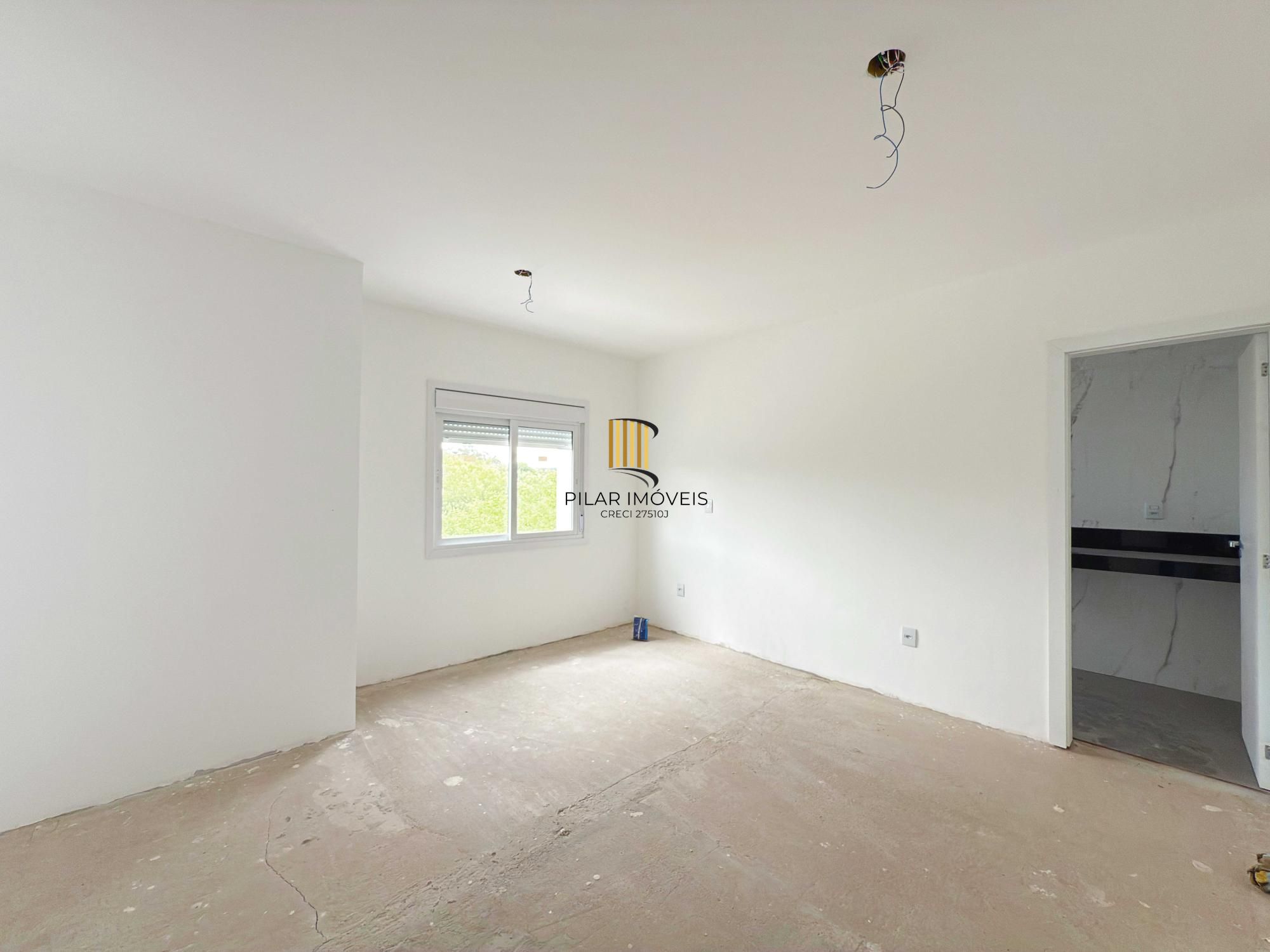 Casa no Lagos de Nova Ipanema, com 4 dormitório(s), e 4 banheiros, à venda.