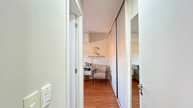 EXCELENTE APARTAMENTO à venda e também disponível para locação no coração do Bairro Tristeza. 2dorm. 1 suite, 70m2.