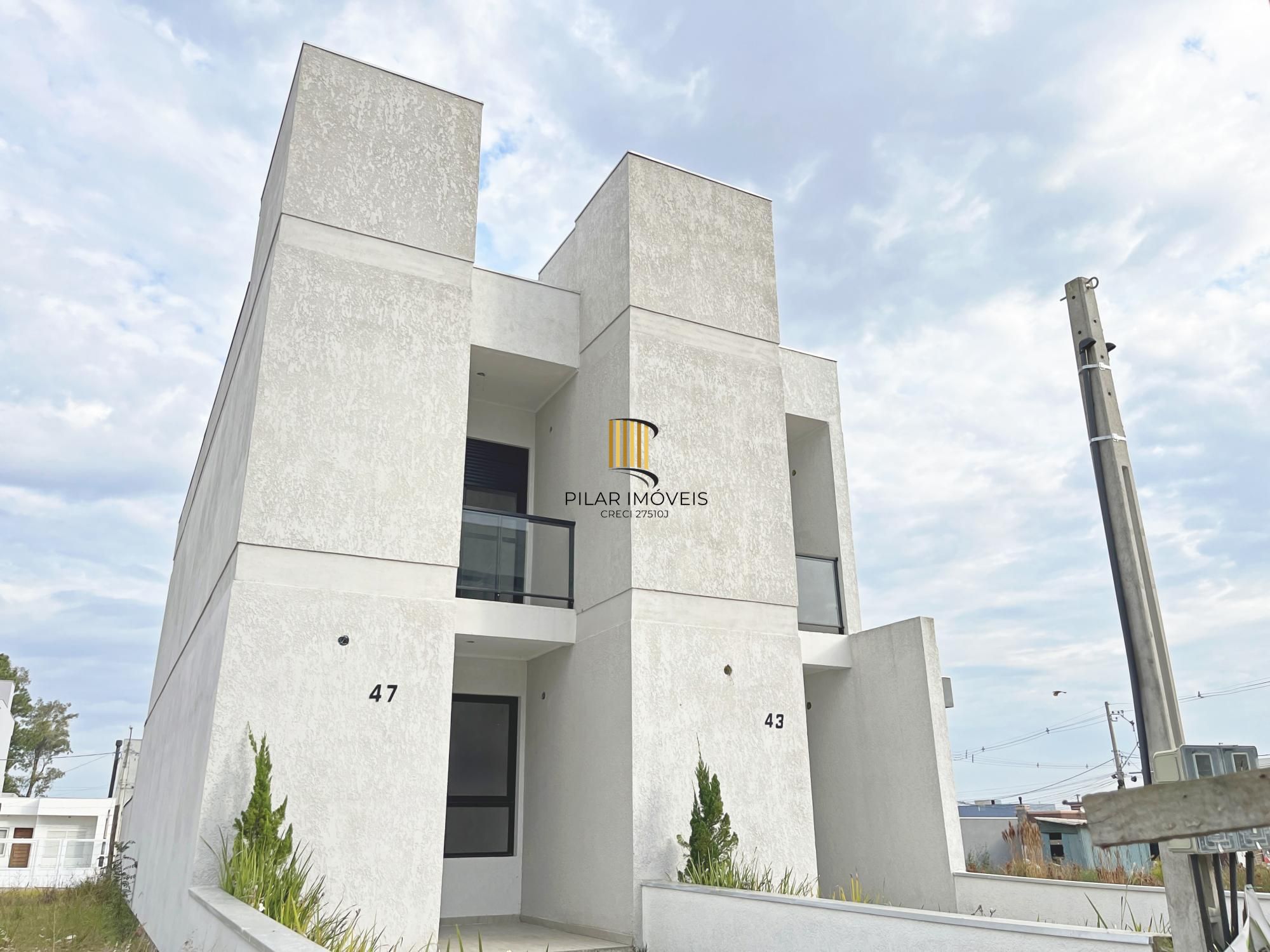 Casa em Porto Alegre, no bairro Hípica, com 2 dormitório(s), e 2 banheiros, à venda.