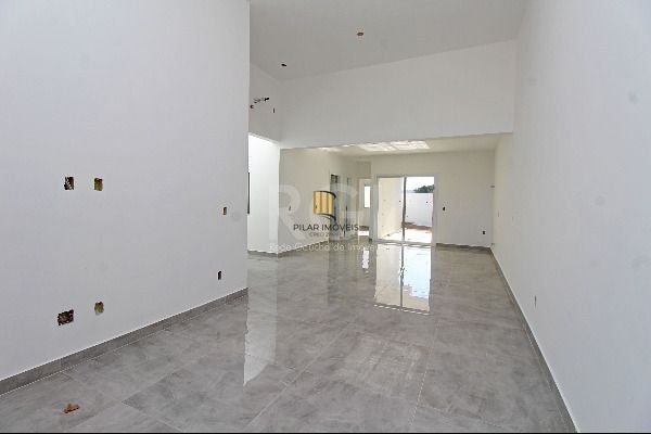 Casa para Venda - 110.1m², 3 dormitórios, sendo 1 suites, 2 vagas - Lagos De Nova Ipanema