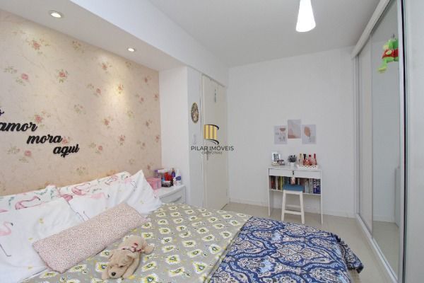 Casa para Venda - 300m², 3 dormitórios, sendo 1 suites, 2 vagas - Ipanema
