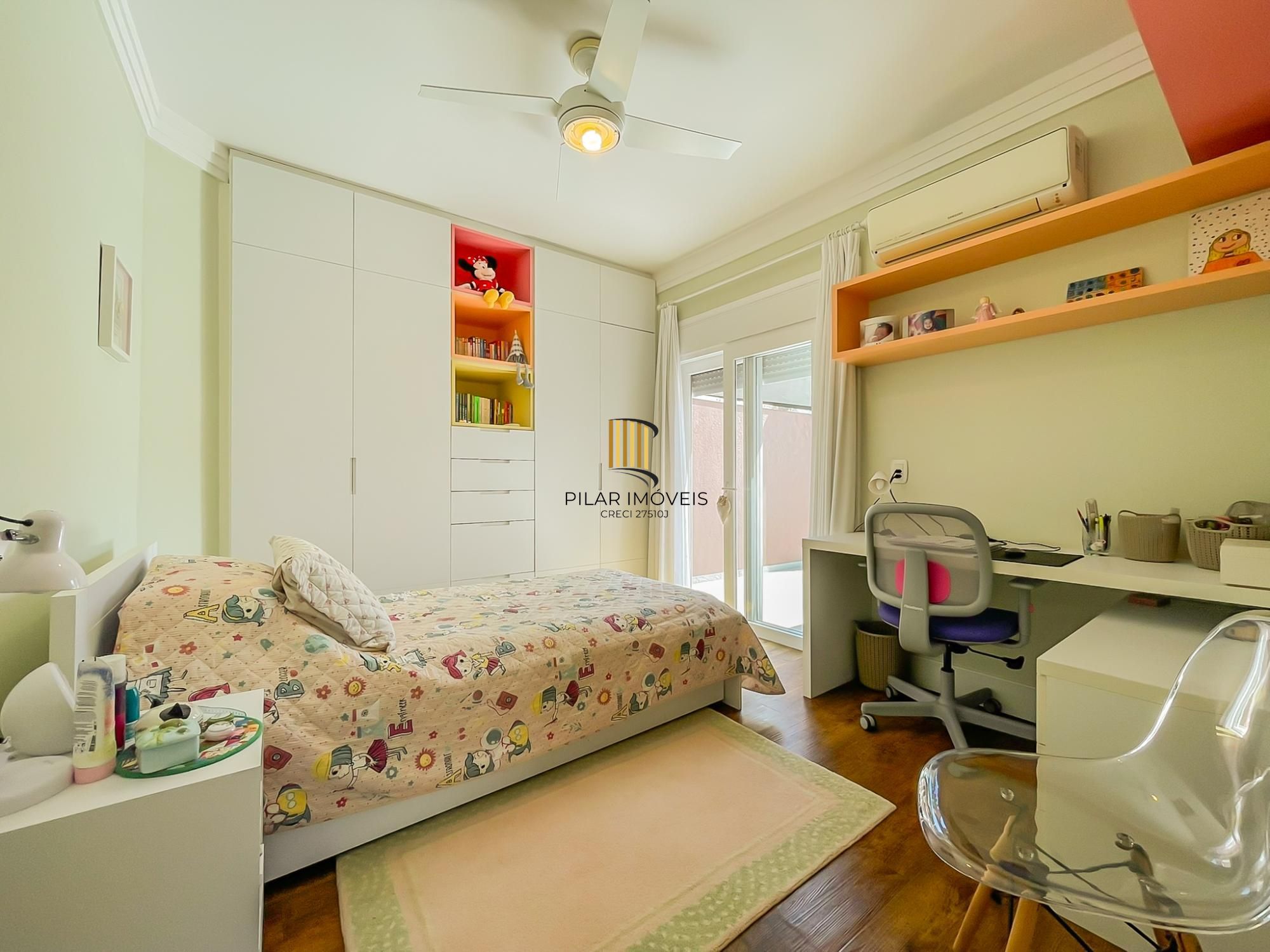 Linda e aconchegante casa em condomínio no Lagos de nova Ipanema