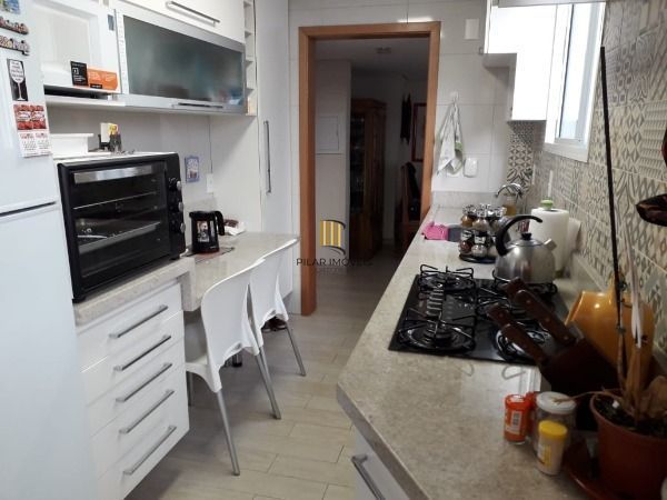 Apartamento para Venda - 104.22m², 3 dormitórios, sendo 1 suites, 1 vaga - Floresta