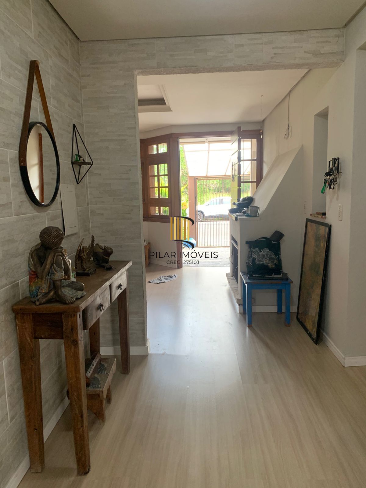 Casa 3 dormitórios no bairro Hípica