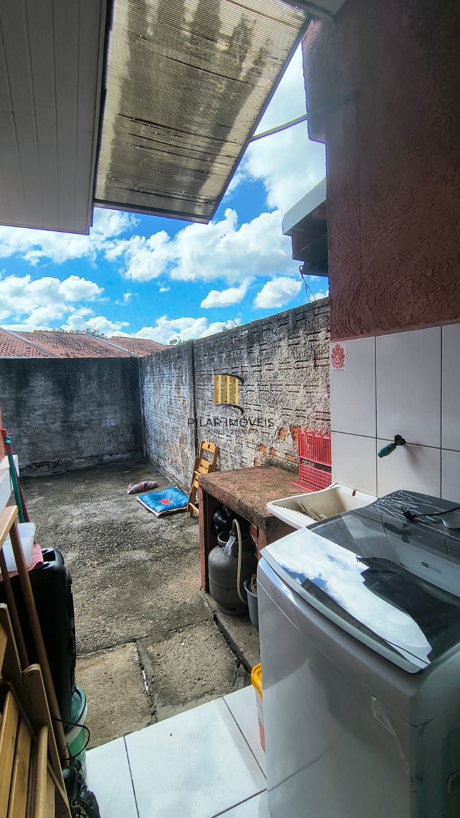 Casa de 2 dormitórios no bairro Hipica