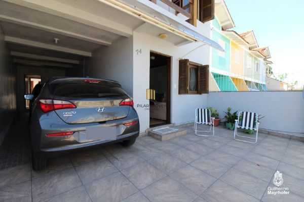 Casa 3 dormitórios no bairro Aberta dos Morros