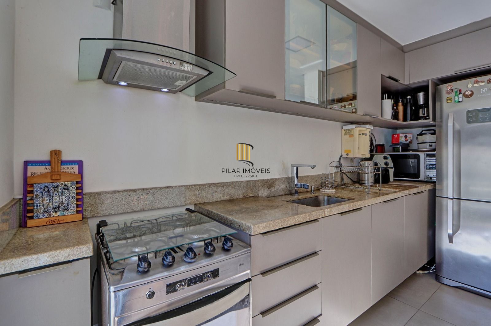 Casa Condominio para Venda - 211m², 3 dormitórios, sendo 3 suites, 4 vagas - Jardim Isabel