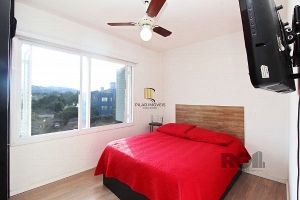 Apartamento em Porto Alegre, no bairro Cristal, com 2 dormitório(s), e 2 banheiros, à venda.