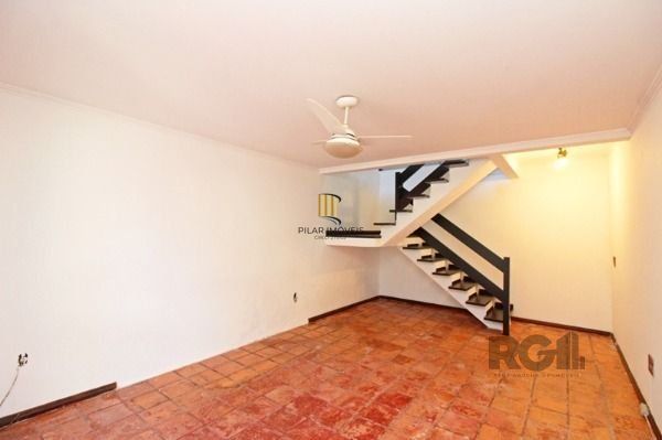 Casa para Venda - 206m², 3 dormitórios, sendo 1 suites, 4 vagas - Ipanema