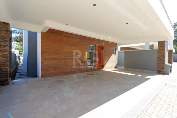 Casa Condominio para Venda - 364m², 3 dormitórios, sendo 3 suites, 2 vagas - Pedra Redonda