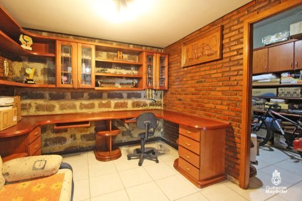 Casa Condominio para Venda - 258m², 3 dormitórios, sendo 1 suites, 2 vagas - Jardim Isabel
