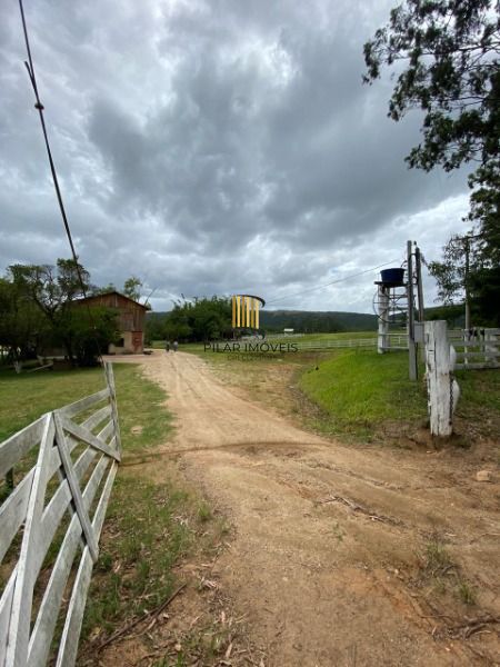 Sítio para Venda - 54000m², 3 dormitórios, 10 vagas - Lageado