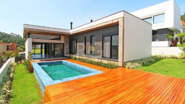 Casa Condominio para Venda - 300.29m², 4 dormitórios, sendo 4 suites, 2 vagas - Alphaville