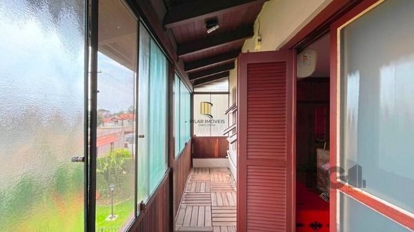 Casa para Venda - 235.64m², 3 dormitórios, sendo 1 suites, 3 vagas - Guarujá