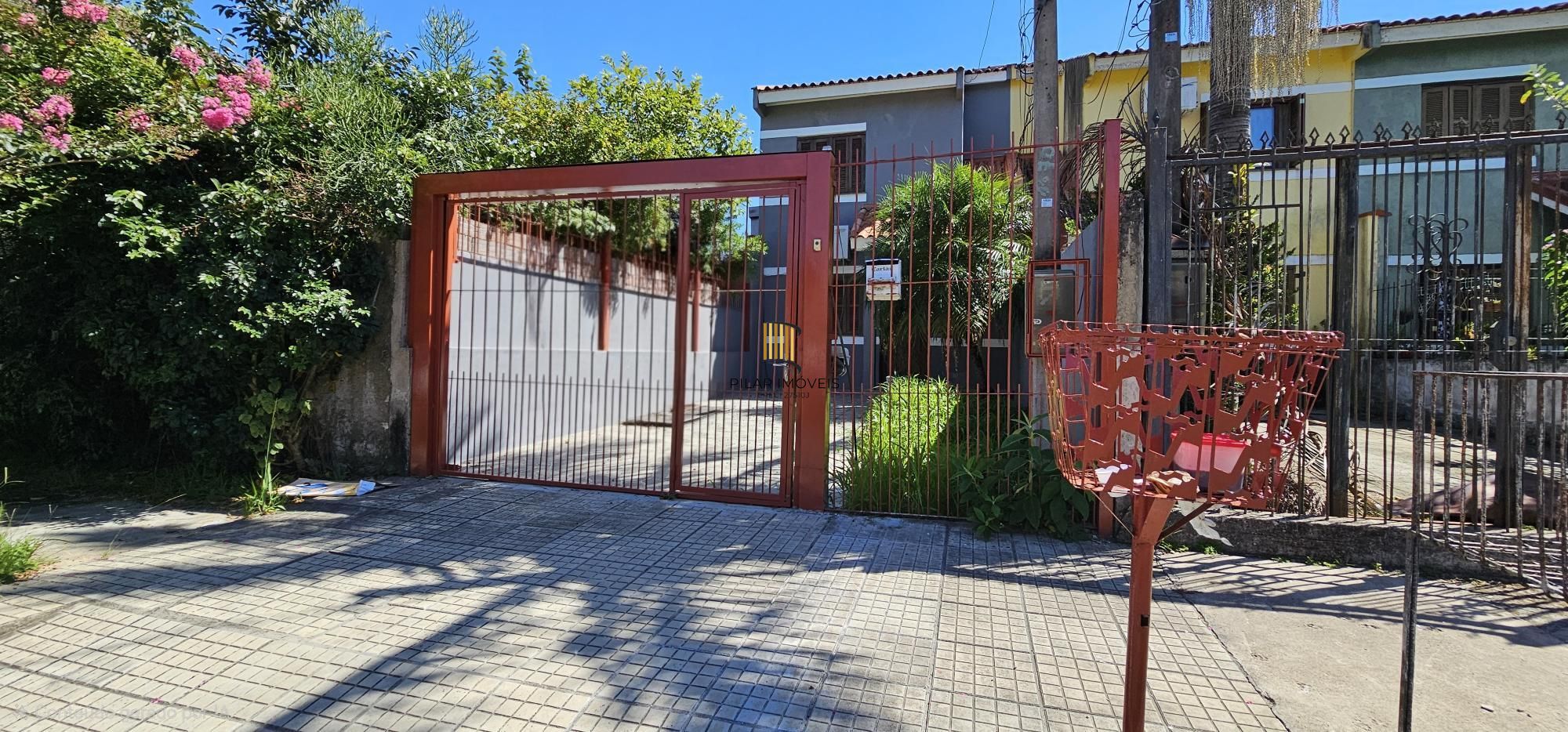 Casa para Venda - 68m², 2 dormitórios, Hípica