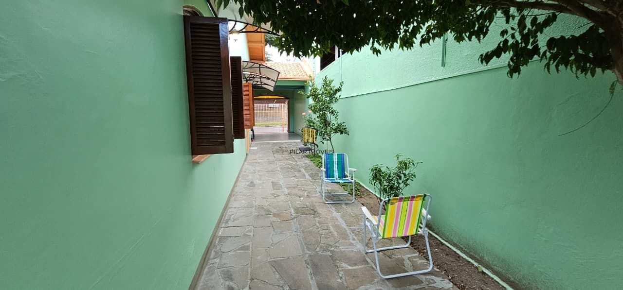 Excelente casa térrea zona sul de Porto Alegre, com 191m² - totalmente reformada