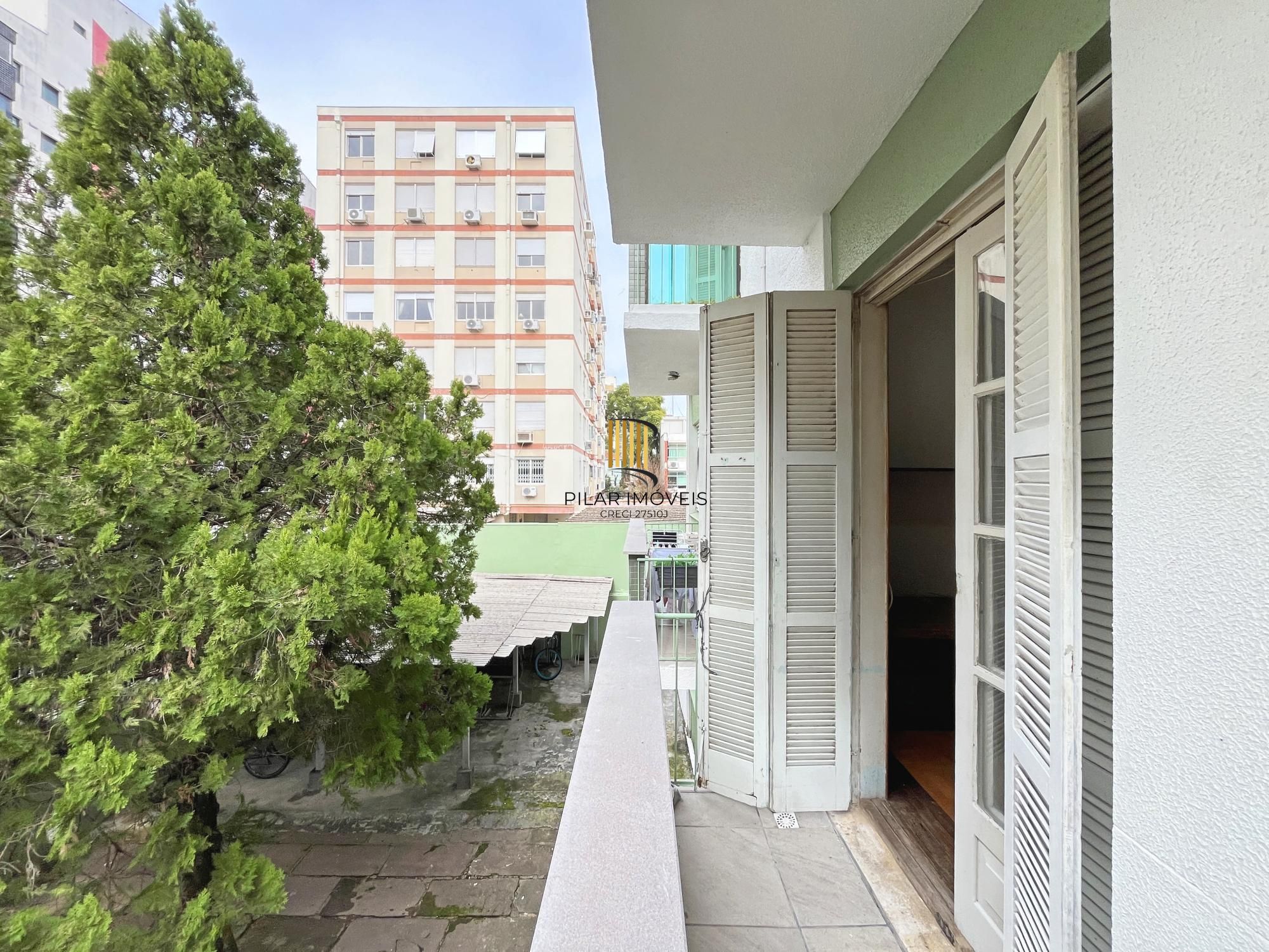 Apartamento 2 dormitórios no bairro Menino Deus