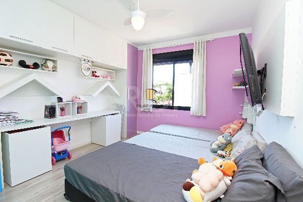 Casa em Porto Alegre, no bairro Hípica, com 2 dormitório(s), à venda.