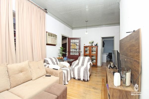 Casa para Venda - 180m², 4 dormitórios, 3 vagas - Ipanema