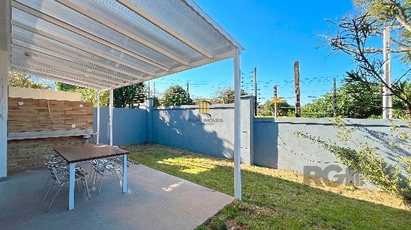 Casa Condominio em Porto Alegre, no bairro Hípica, com 3 dormitório(s), e 3 banheiros, à venda.