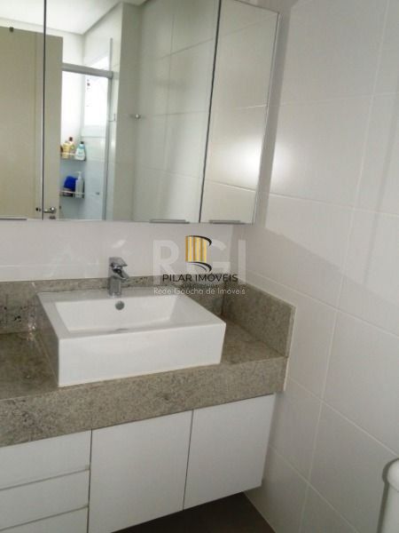 Casa Condominio para Venda - 211m², 3 dormitórios, sendo 3 suites, 2 vagas - Jardim Isabel