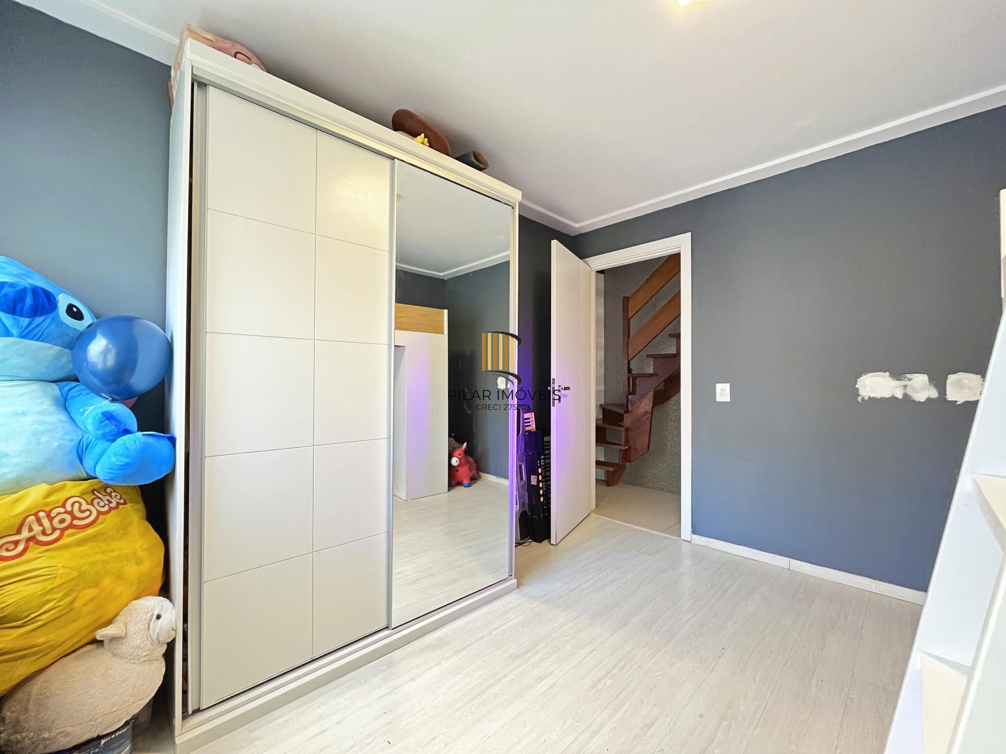 Casa 4 dormitórios no bairro Hípica