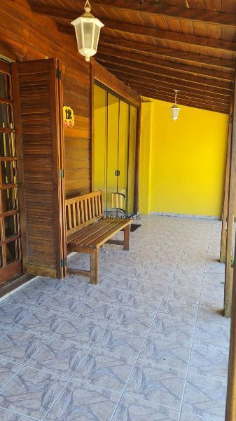 Casa para Venda - 120m², 2 dormitórios, 2 vagas - Cavalhada