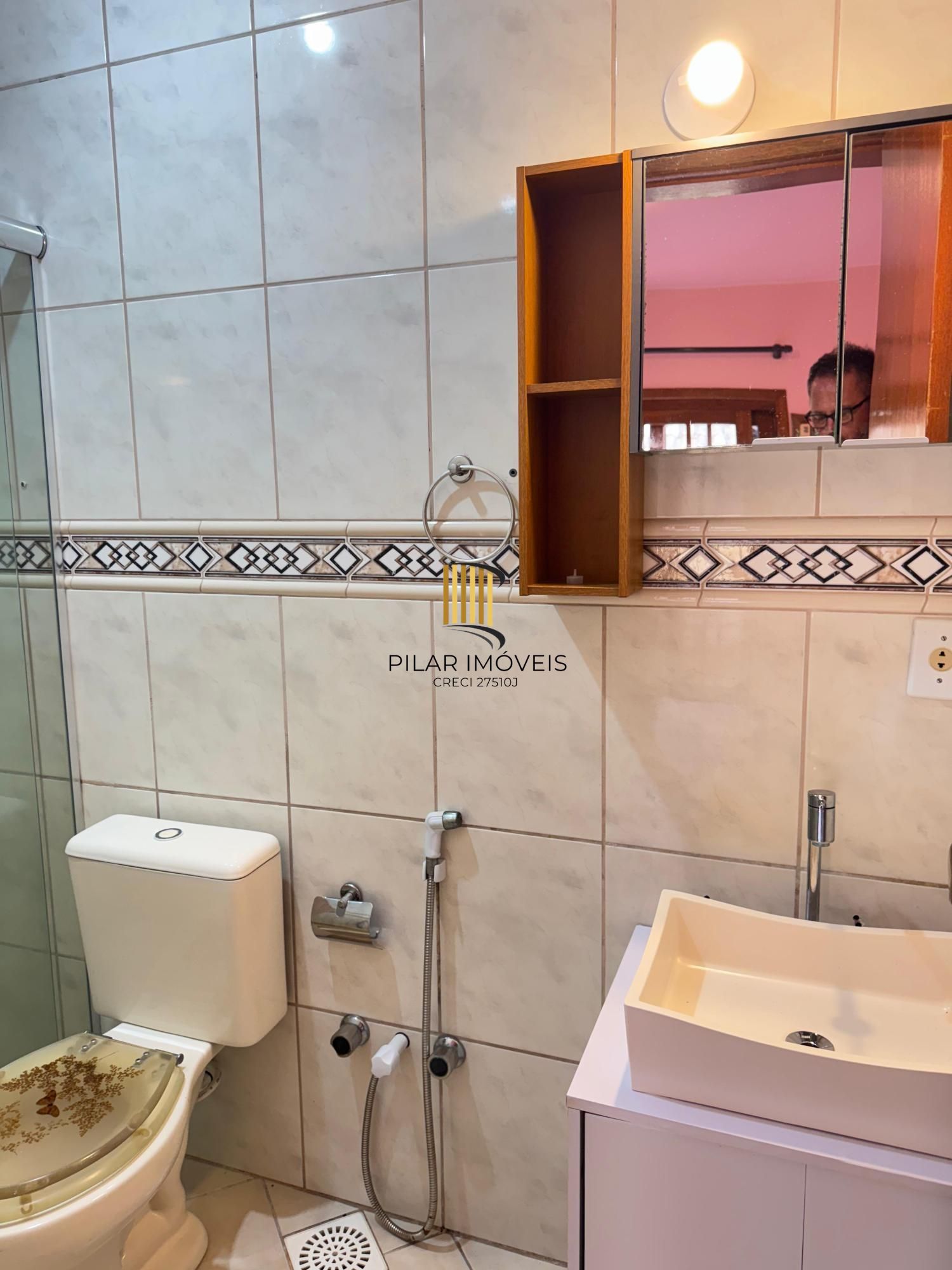 No bairro Serraria, casa em condomínio com 3 dormitórios