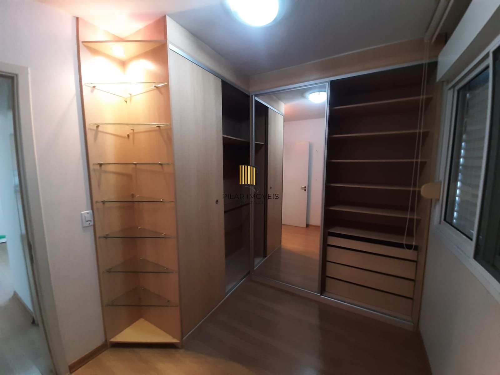 Apartamento 2 dormitórios no bairro Cavalhada