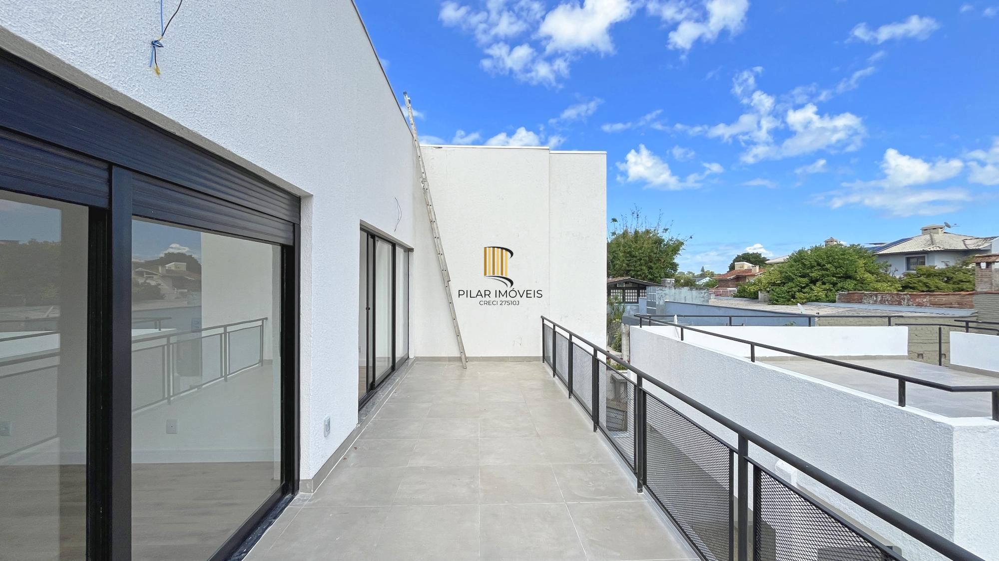 Casa 3 dormitórios no bairro Ipanema
