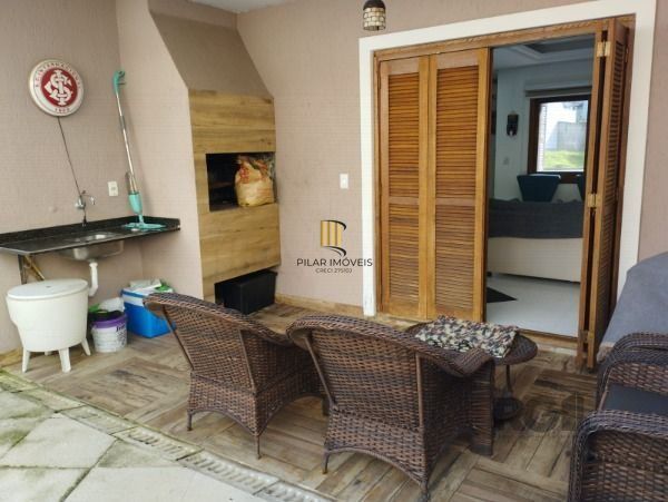 Casa 3 dormitórios no bairro Aberta dos Morros