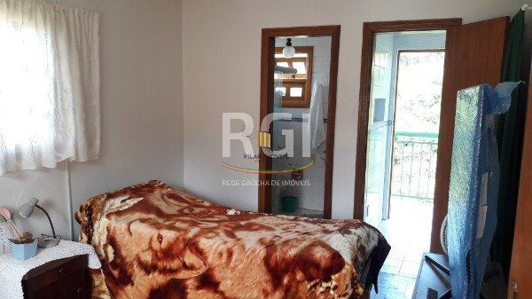 Sítio para Venda - 246m², 3 dormitórios, sendo 2 suites, 6 vagas - Vila Nova