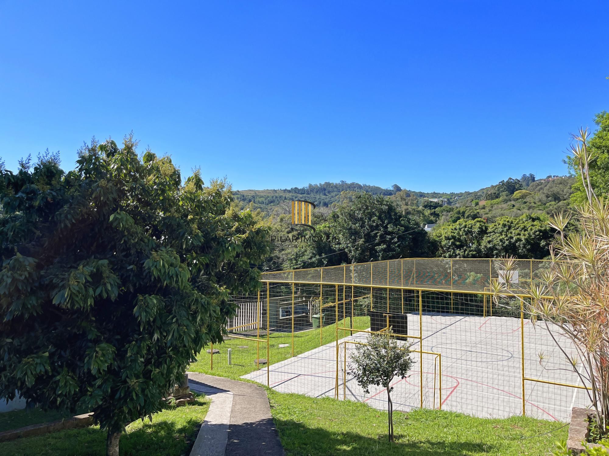 Casa de Condomínio 3 dormitórios no bairro Vila Nova