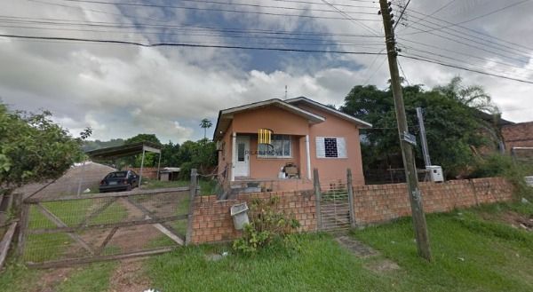 Casa em Porto Alegre, no bairro Lomba do Pinheiro, com 2 dormitório(s), e 2 banheiros, à venda. - Pilar Imóveis