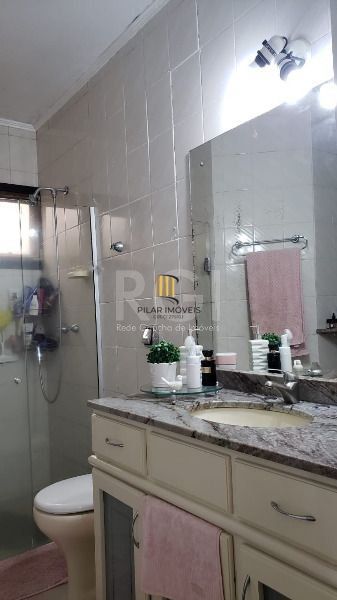 Casa para Venda - 146.68m², 3 dormitórios, sendo 1 suites, 2 vagas - Altos do Ipê