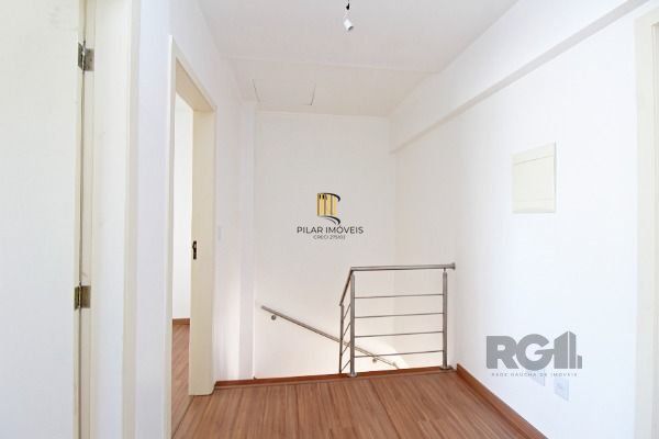 Casa Condominio para Venda - 110.02m², 3 dormitórios, sendo 1 suites, 2 vagas - Tristeza