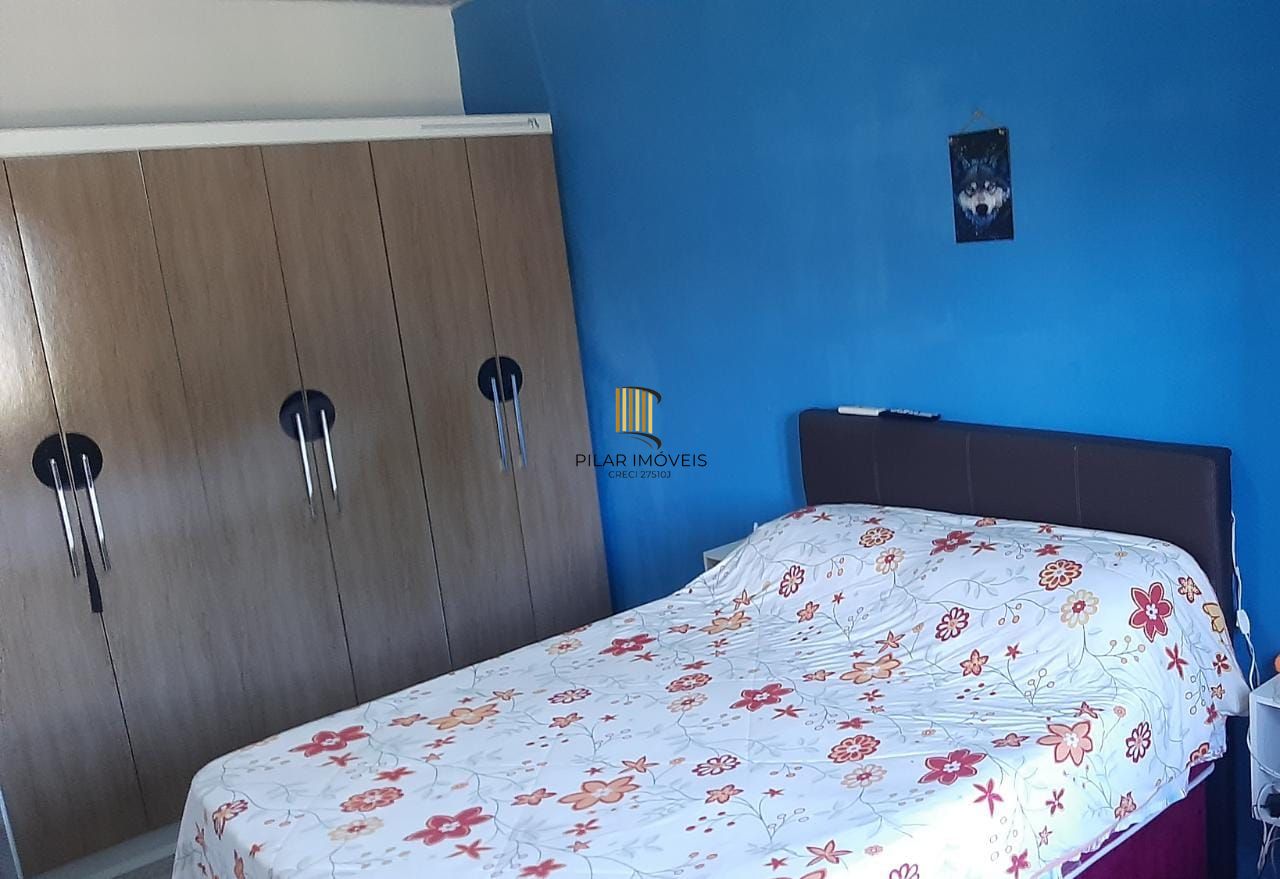 Casa 2 dormitórios no bairro Lami