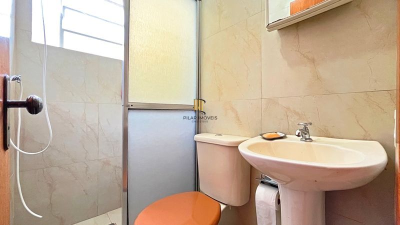 Casa 3 dormitórios no bairro Ipanema