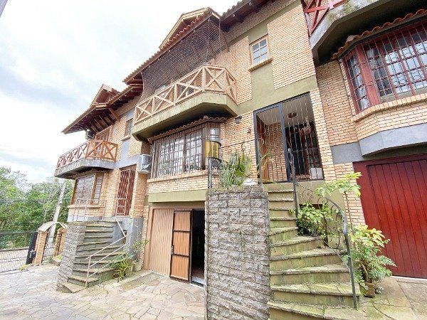 Casa para Venda - 278.12m², 3 dormitórios, sendo 1 suites, 2 vagas - Jardim Isabel