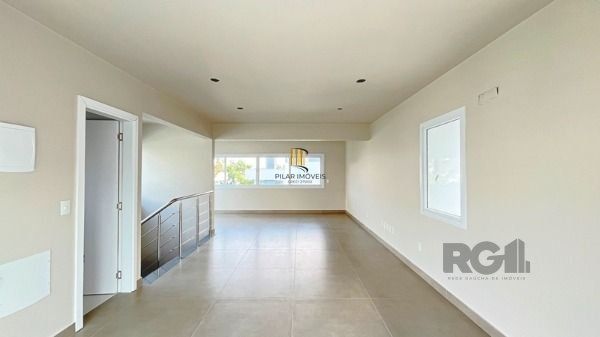 Casa Condominio para Venda - 364m², 3 dormitórios, sendo 3 suites, 2 vagas - Pedra Redonda