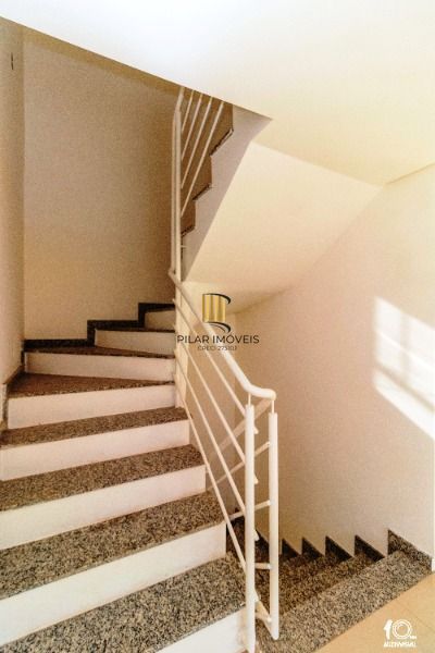 Casa Condominio para Venda - 115m², 2 dormitórios, sendo 1 suites, 2 vagas - Tristeza