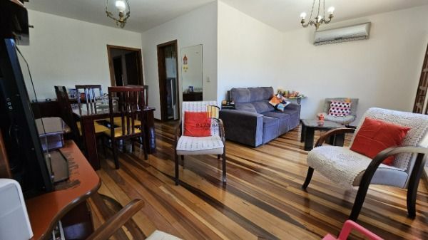 Casa Condominio para Venda - 110m², 3 dormitórios, sendo 1 suites, 1 vaga - Hípica