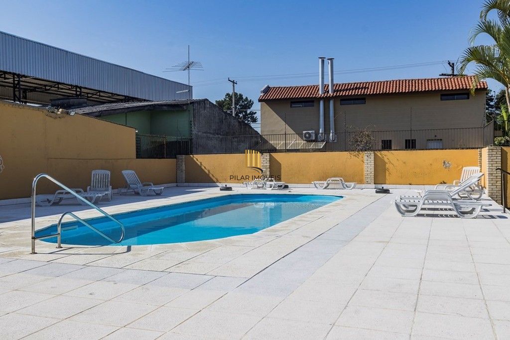 Casa de Condomínio 3 dormitórios no bairro Hípica