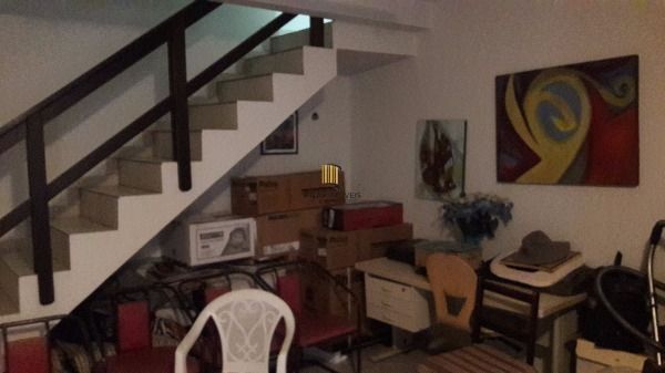 Casa para Venda - 300m², 3 dormitórios, sendo 3 suites, 4 vagas - Espirito Santo